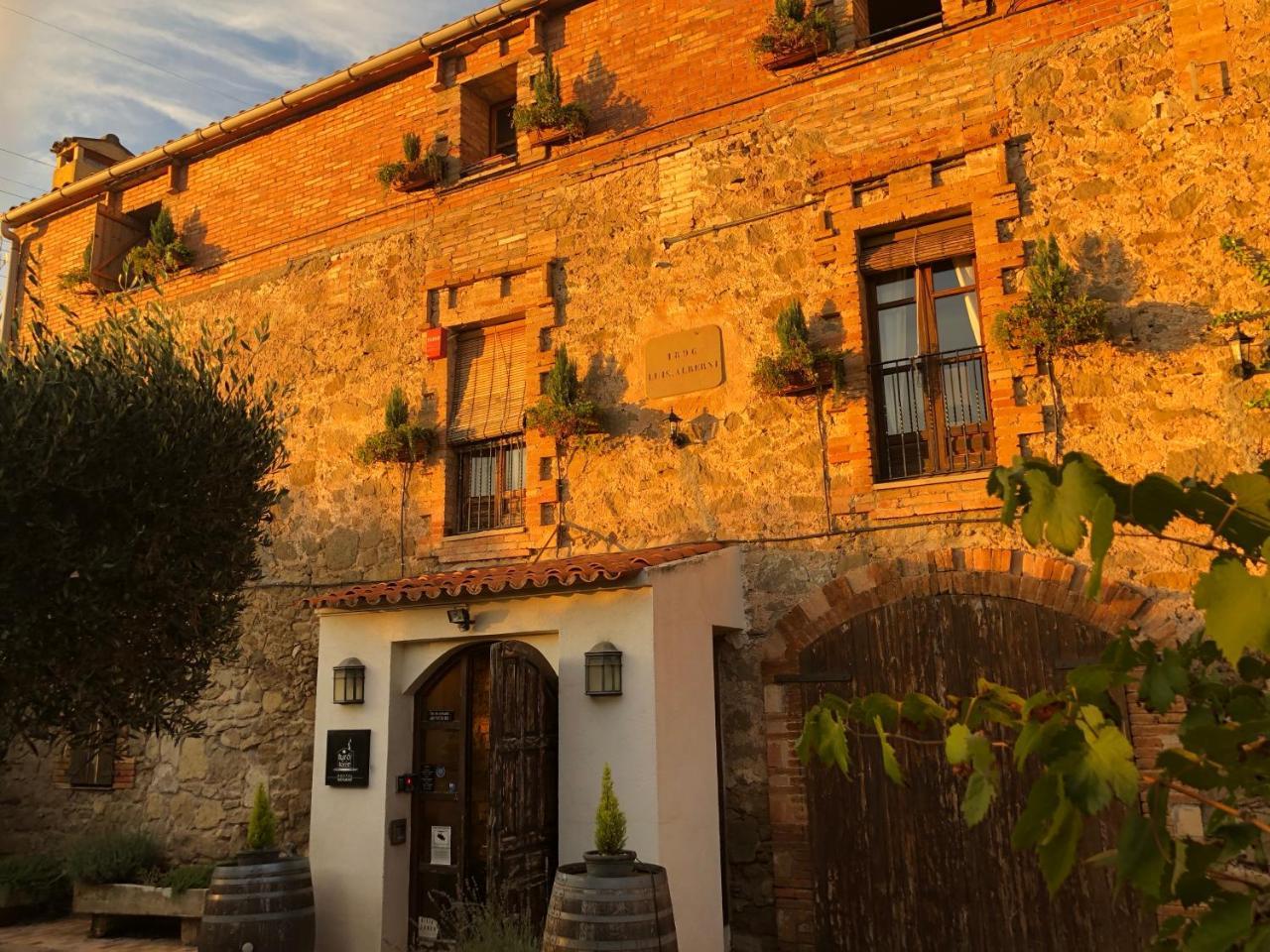 Turo De La Torre Hotel Manresa Ngoại thất bức ảnh